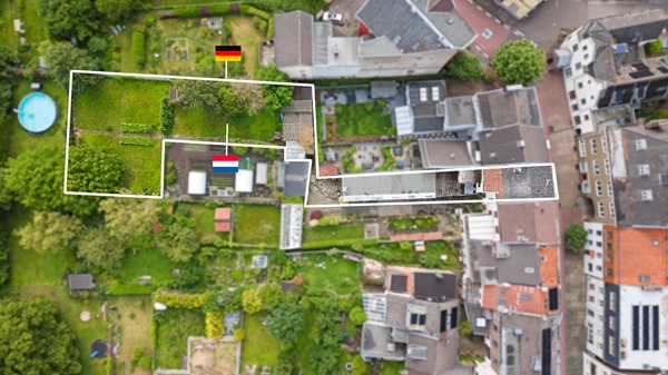 Foto - Te koop: Historische woning met groot perceel direct aan de Duitse grens